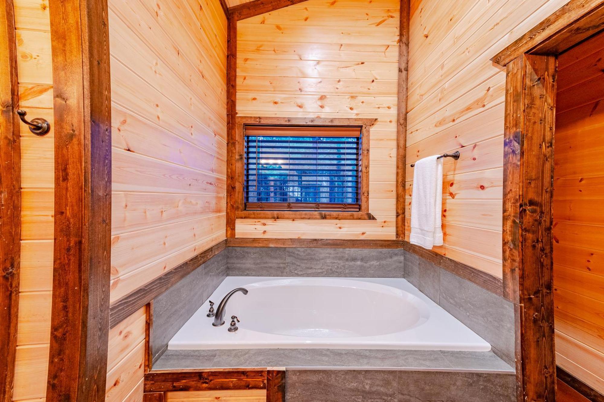 The Luxurious Blue Sky Lodge Is Epic! Broken Bow Luaran gambar