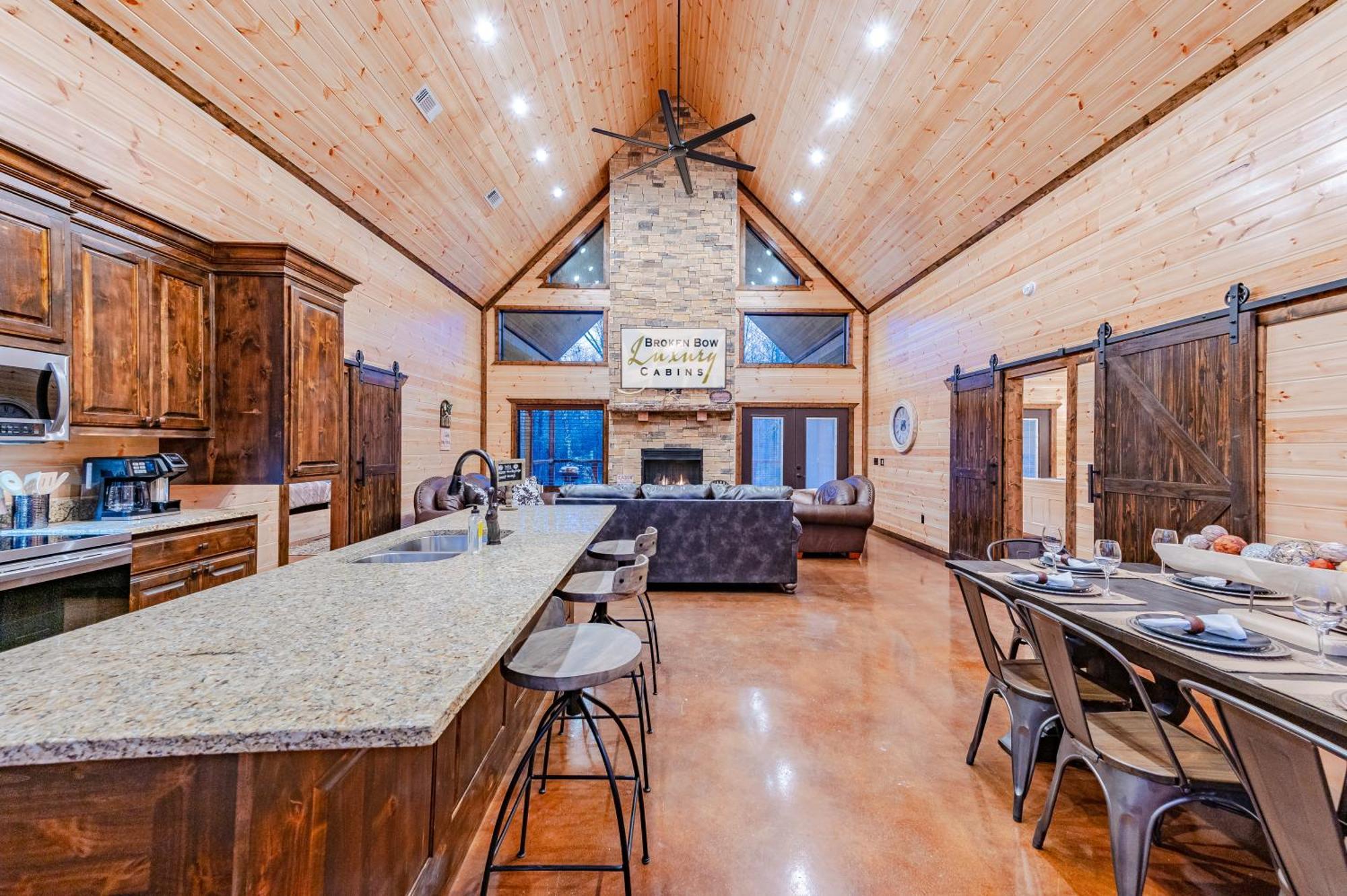 The Luxurious Blue Sky Lodge Is Epic! Broken Bow Luaran gambar