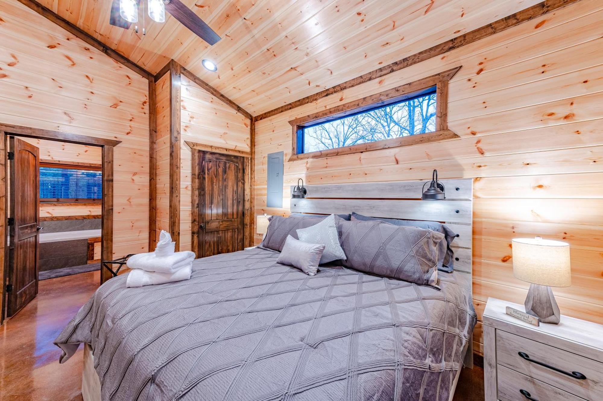 The Luxurious Blue Sky Lodge Is Epic! Broken Bow Luaran gambar