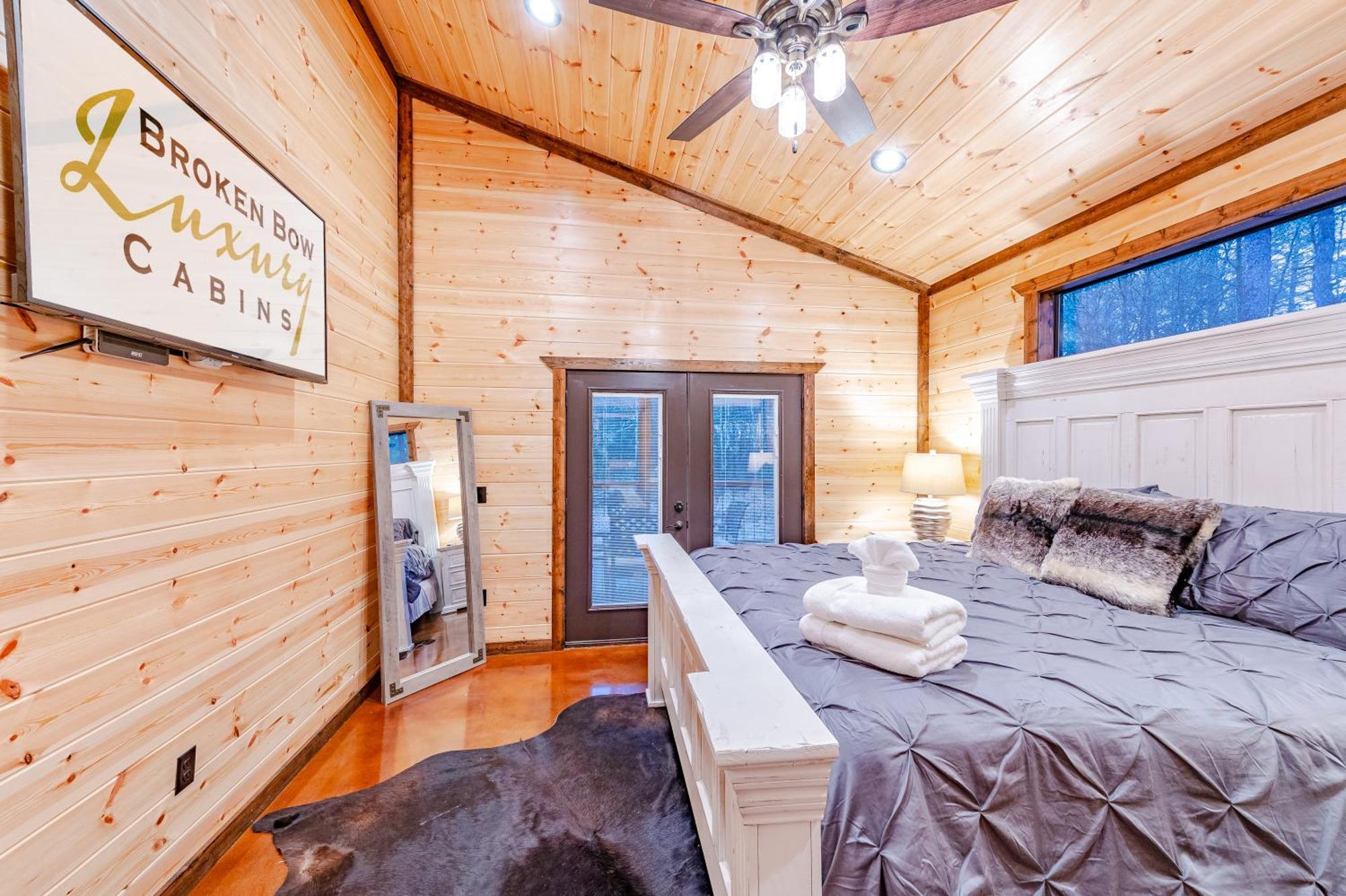 The Luxurious Blue Sky Lodge Is Epic! Broken Bow Luaran gambar